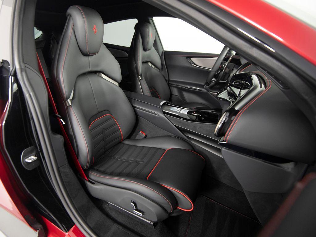 2025 Ferrari PUROSANGUE BASE 缩略图 28