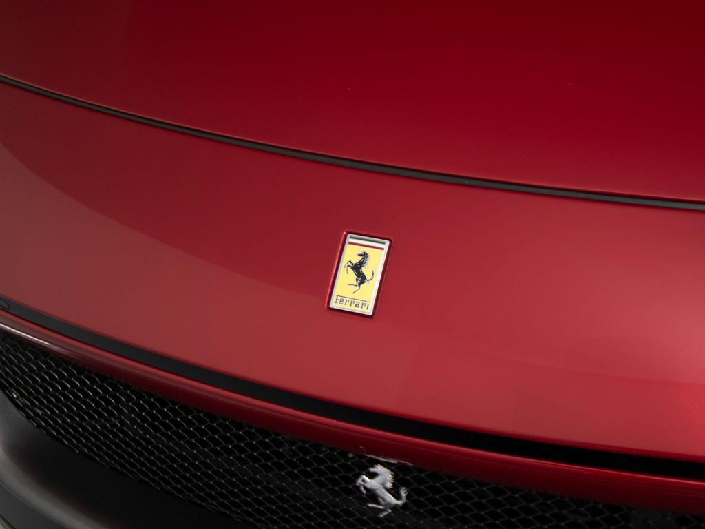 2025 Ferrari PUROSANGUE BASE 缩略图 33