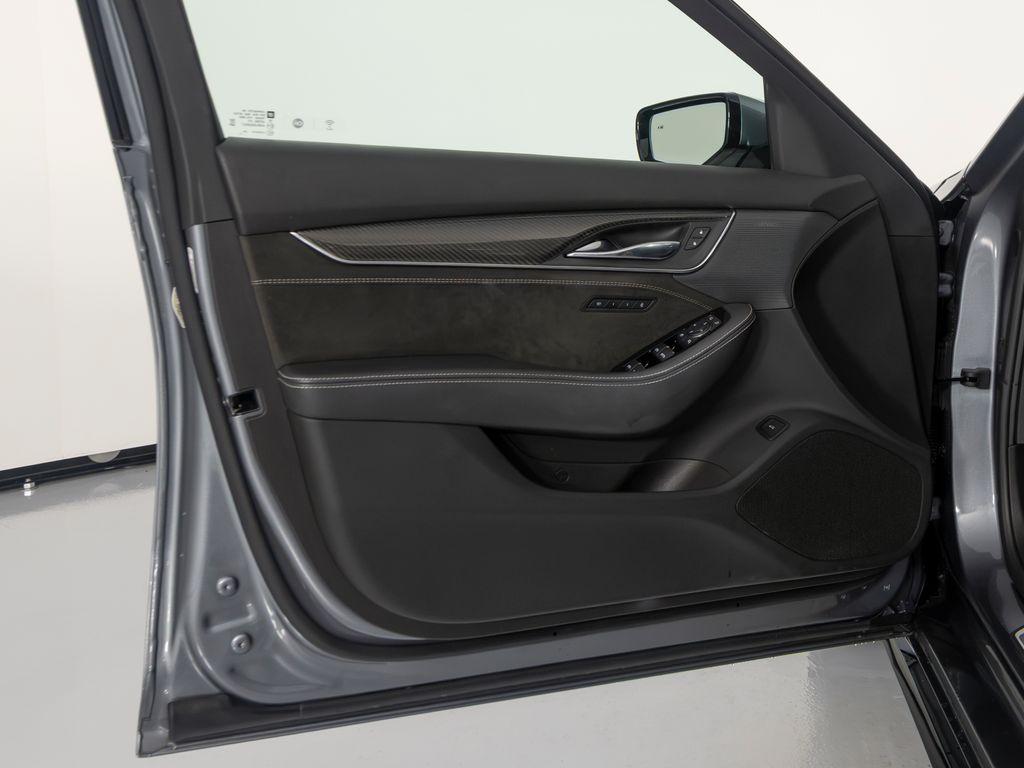 2022 Cadillac CT5-V BLACKWING 照片 8