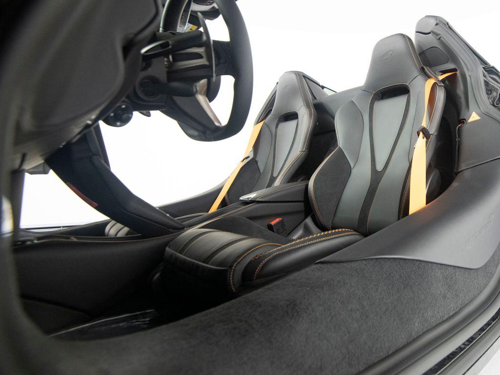 صورة مصغرة 31 لـ 2027 Mclaren 750S SPIDER