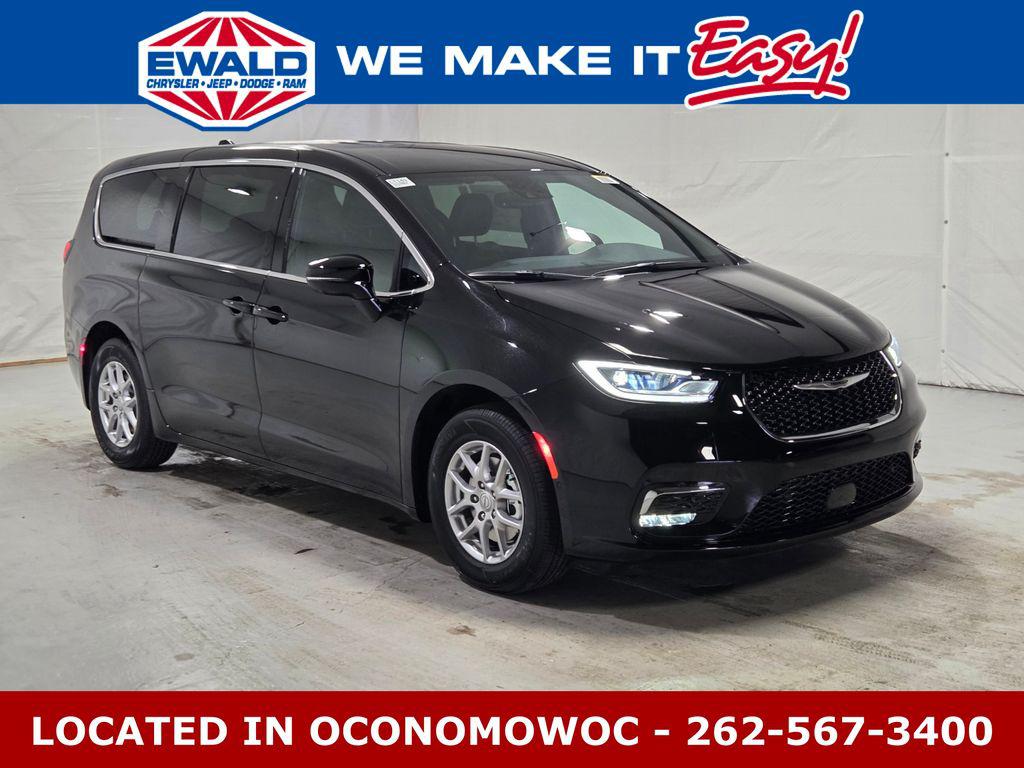 New 2026 Chrysler Pacifica L