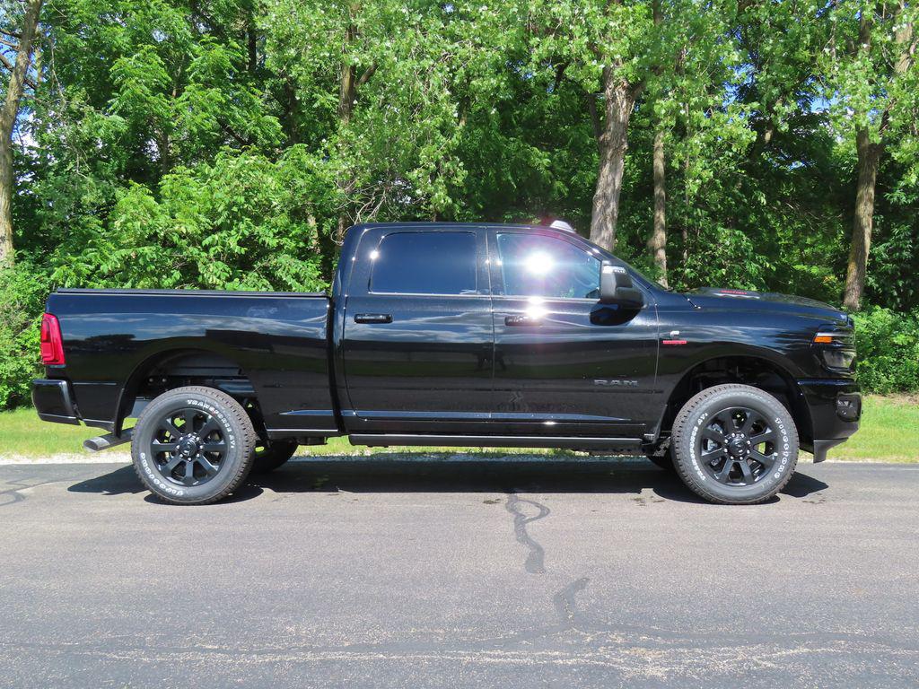 صورة 2 لـ 2026 RAM 2500 LARAMIE CREW CAB 4X4 6'4' BOX
