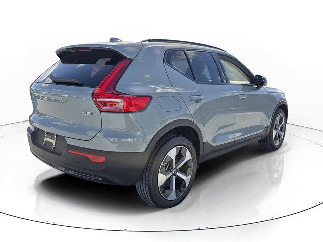 2026 Volvo XC40 B5 PLUS 照片 4