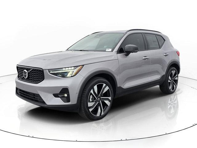New 2026 Volvo XC40 B5 Plus