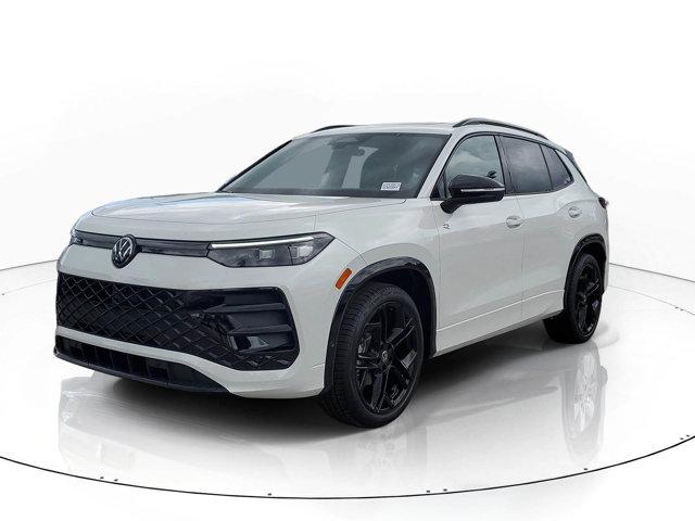 New 2026 Volkswagen Tiguan 2.0T SE R-Line Black