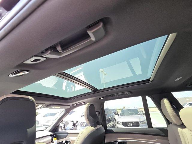 صورة 9 لـ 2026 Volvo XC90 B6 PLUS 7-SEATER