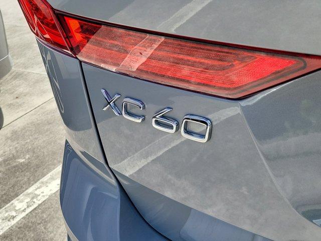 2024 Volvo XC60 B5 PLUS DARK THEME 照片 10