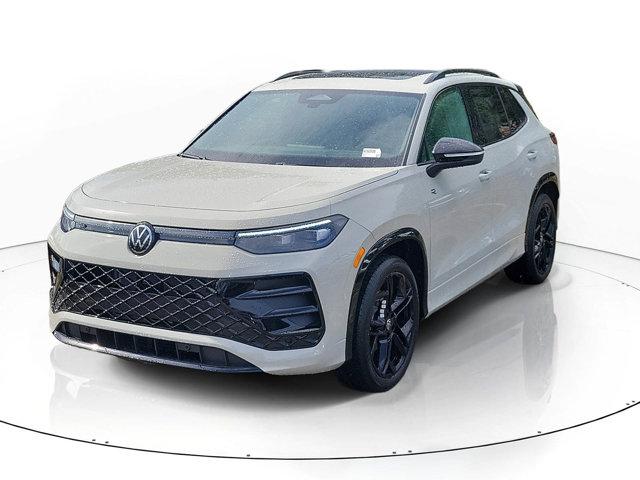 New 2026 Volkswagen Tiguan 2.0T SE R-Line Black