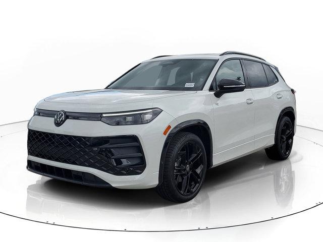 New 2026 Volkswagen Tiguan 2.0T SE