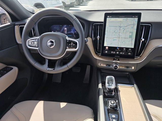 صورة 8 لـ 2026 Volvo XC60 B5 PLUS