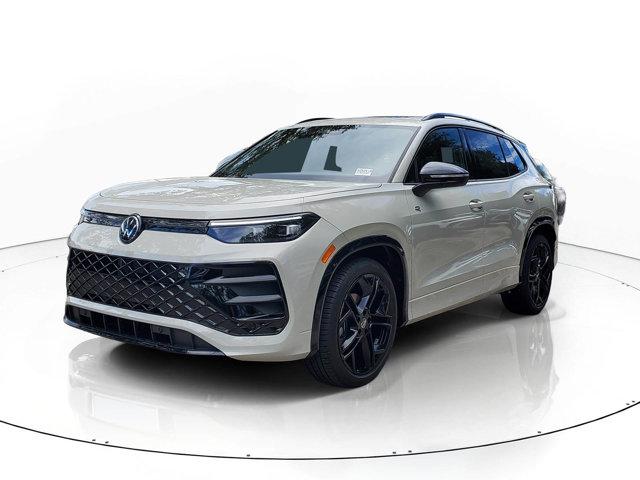 New 2026 Volkswagen Tiguan 2.0T SE R-Line Black