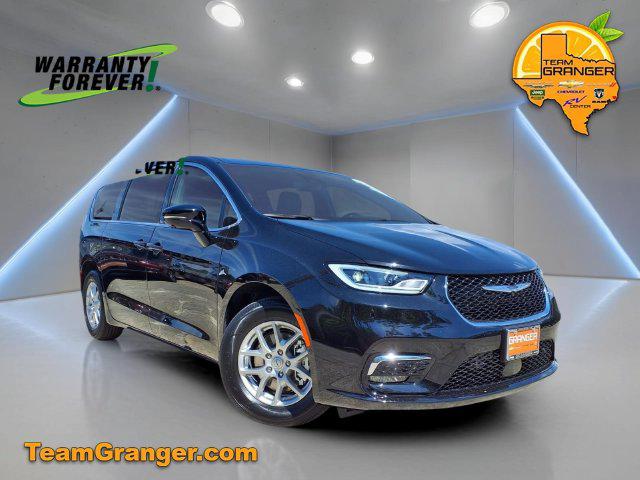 New 2026 Chrysler Pacifica L