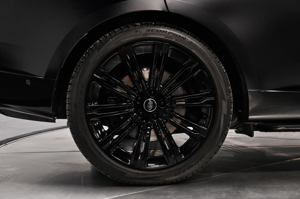 صورة مصغرة 17 لـ 2023 LAND Rover RANGE ROVER AUTOBIOGRAPHY