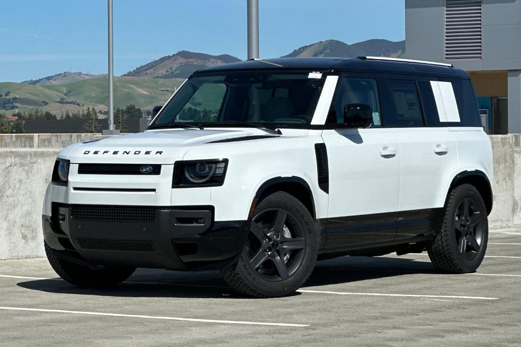 New 2026 Land Rover Defender P400 X-Dynamic SE