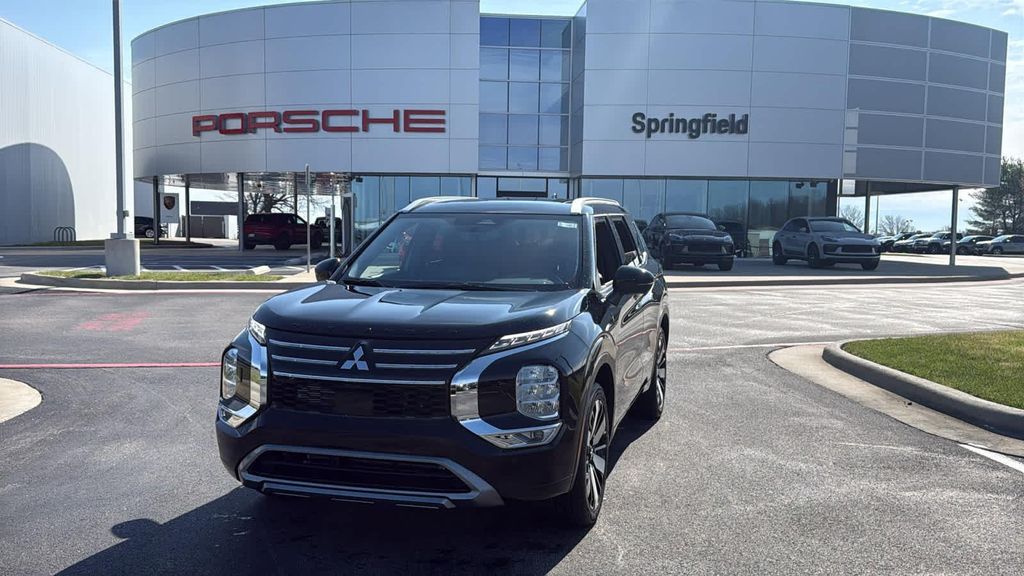 New 2026 Mitsubishi Outlander SEL 2.5 S-AWC
