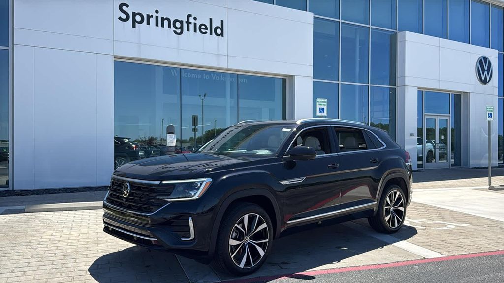 New 2026 Volkswagen Atlas Cross Sport 2.0T SEL Premium
