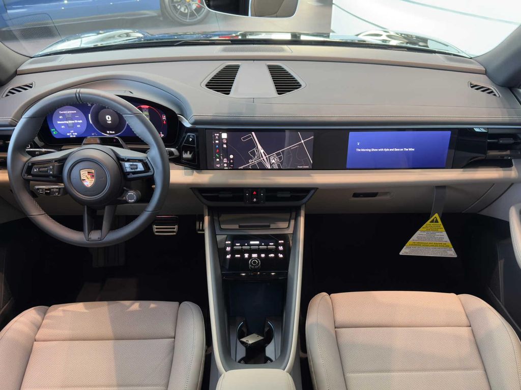 صورة مصغرة 19 لـ 2026 Porsche MACAN MACAN ELECTRIC 4