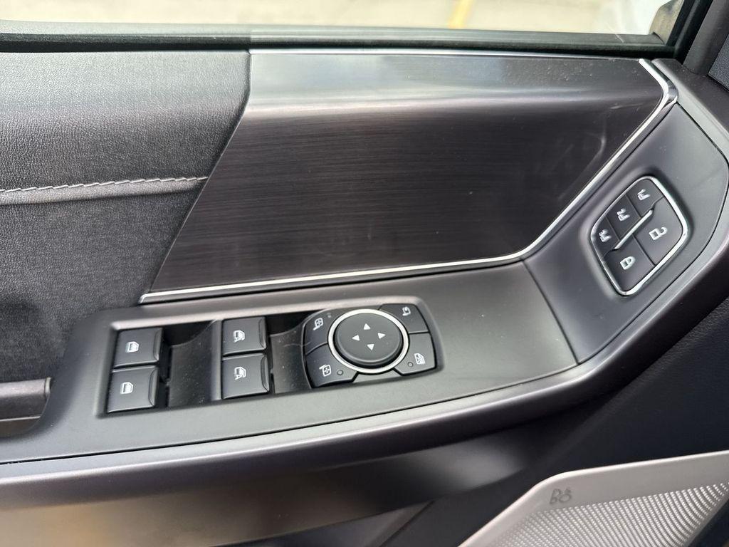 صورة مصغرة 18 لـ 2026 FORD F-150 LARIAT