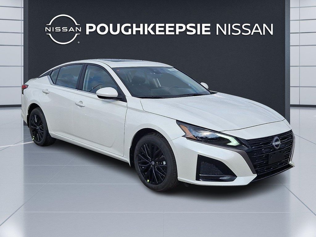 New 2026 Nissan Altima SV AWD