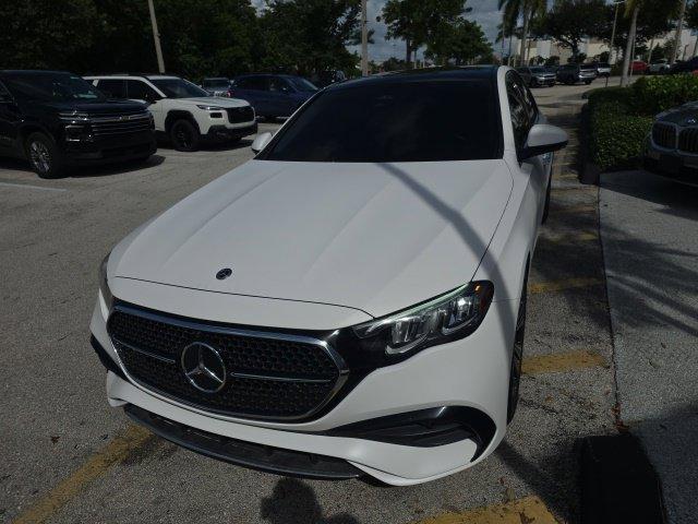 2024 Mercedes-BENZ E-CLASS 照片 2