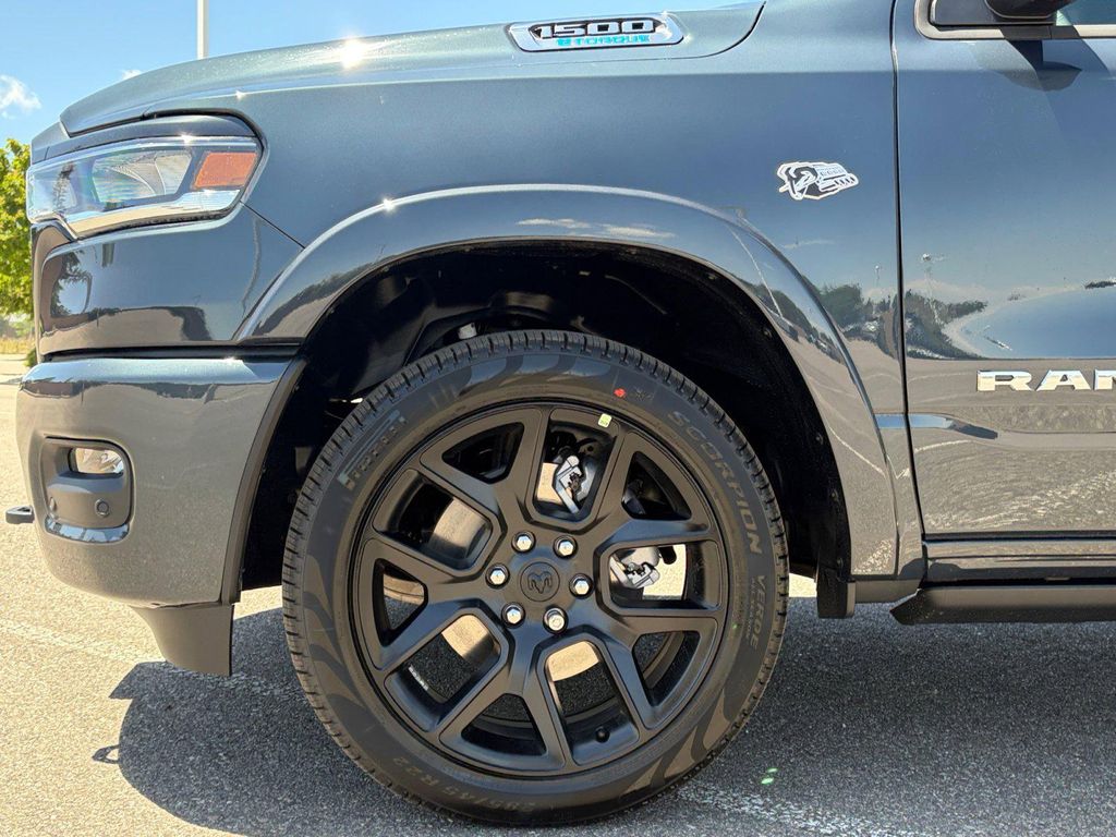 2026 RAM 1500 LARAMIE 照片 10