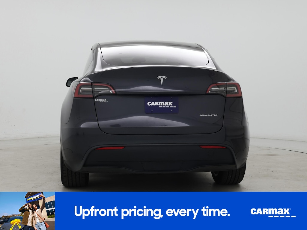 TESLA MODEL Y LONG RANGE - 7