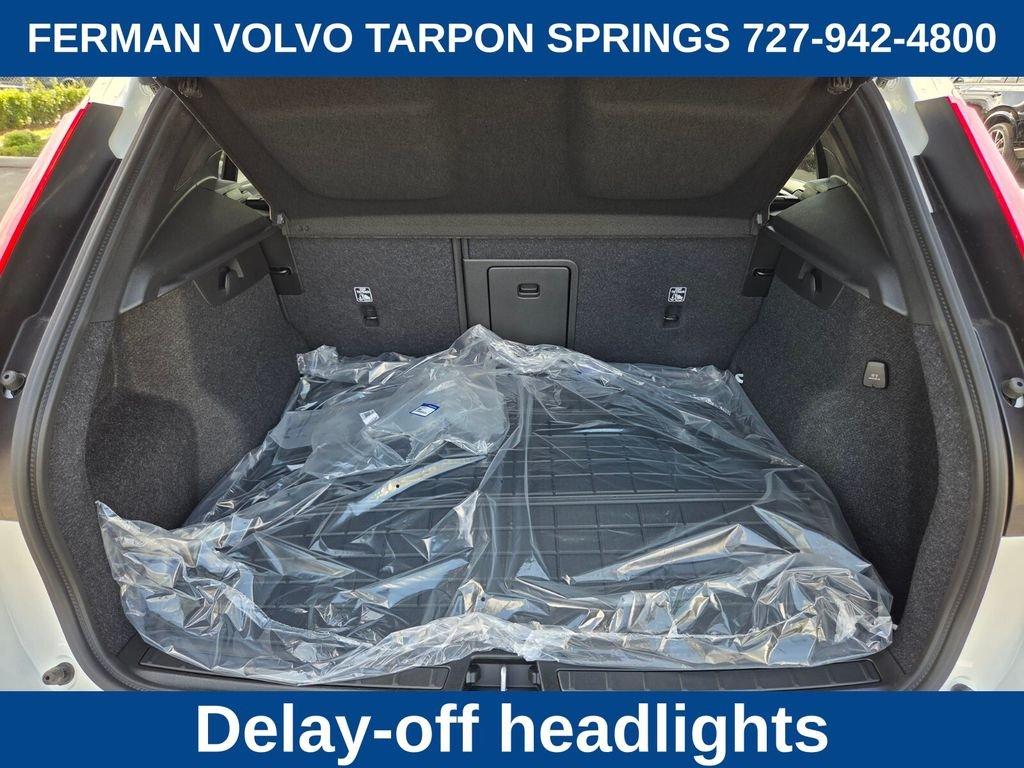 صورة مصغرة 19 لـ 2026 Volvo XC40 B5 PLUS