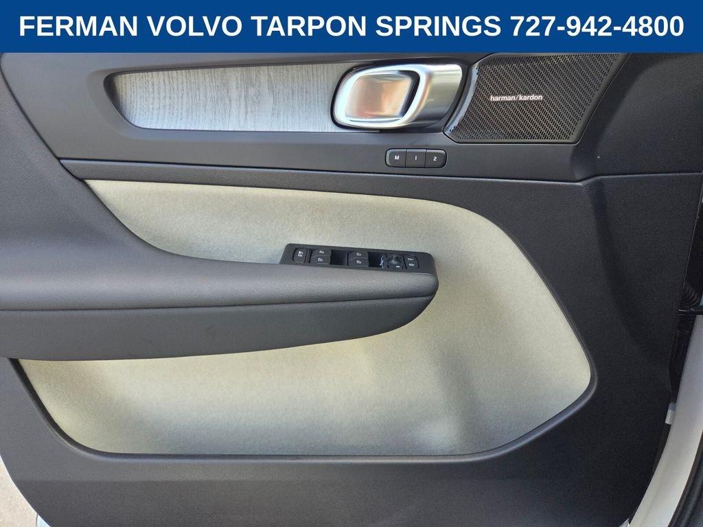 صورة مصغرة 25 لـ 2026 Volvo XC40 B5 ULTRA