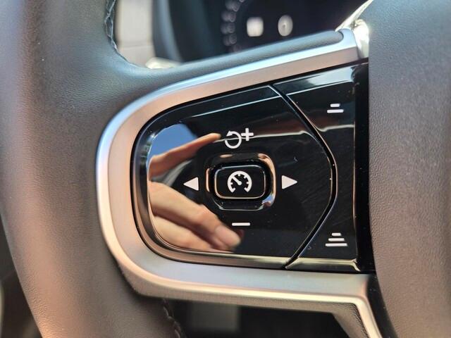 2026 Volvo XC90 B6 PLUS 7-SEATER — миниатюра 28