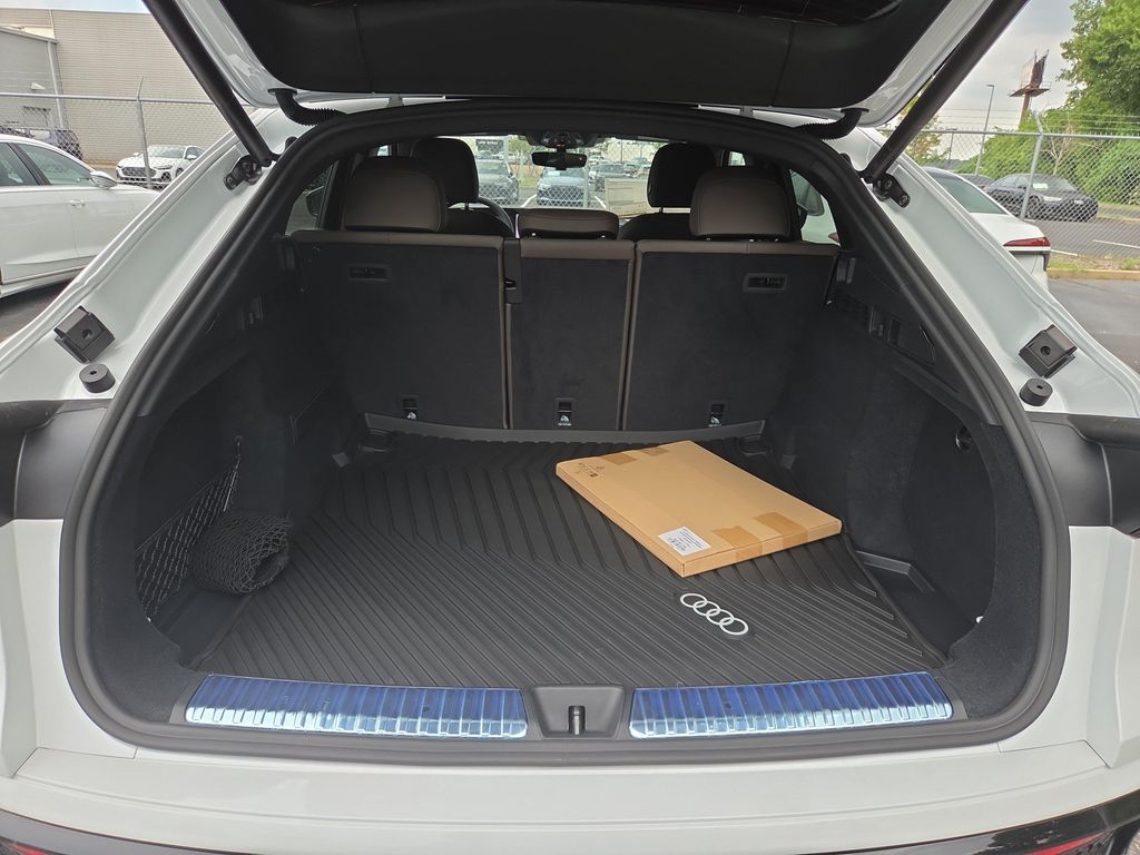 2026 AUDI Q5 SPORTBACK PREMIUM PLUS TFSI QUATTRO S TRONIC — фото 8