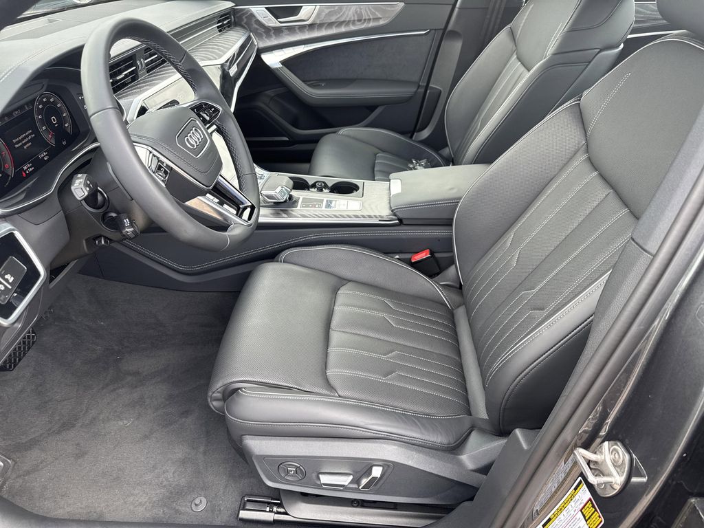 صورة 5 لـ 2025 AUDI A6 55 PRESTIGE