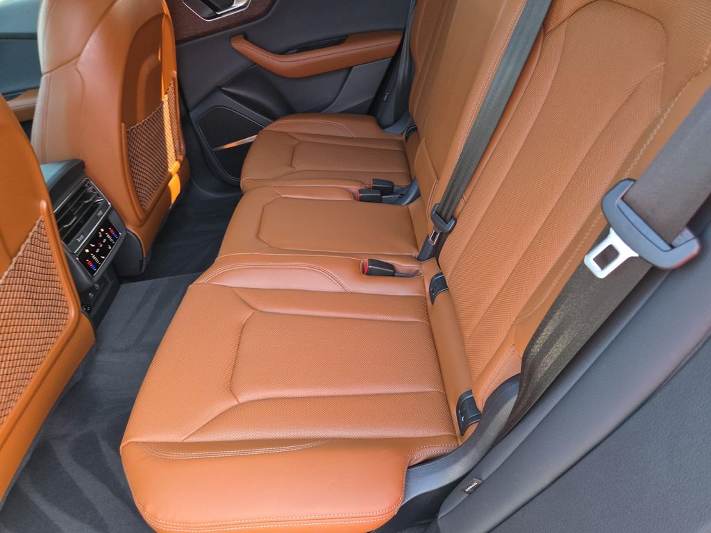 صورة 7 لـ 2026 AUDI Q8 55 PRESTIGE