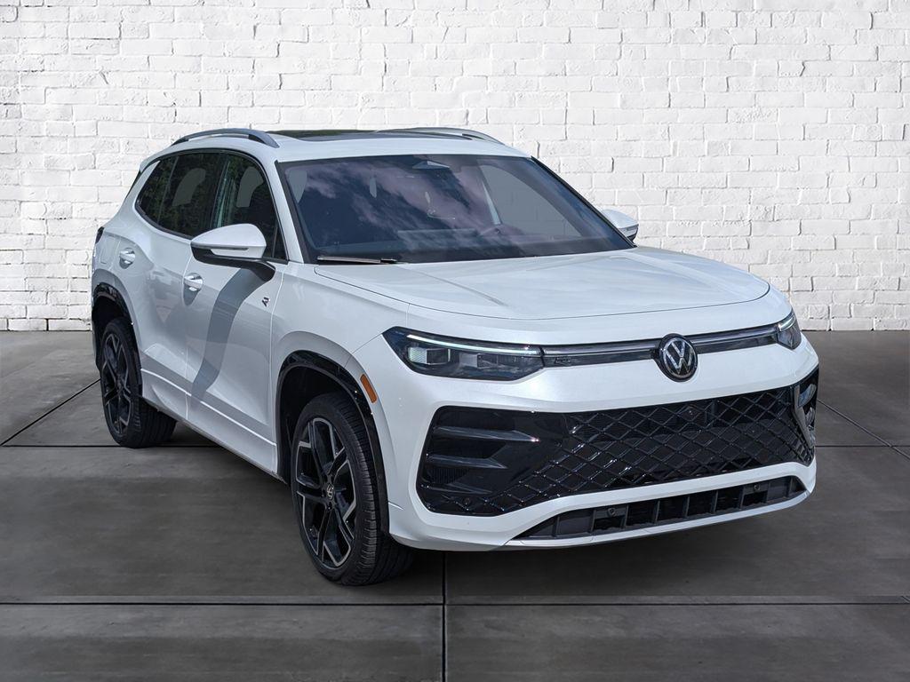 New 2026 Volkswagen Tiguan 2.0T SEL R-Line 4MOTION