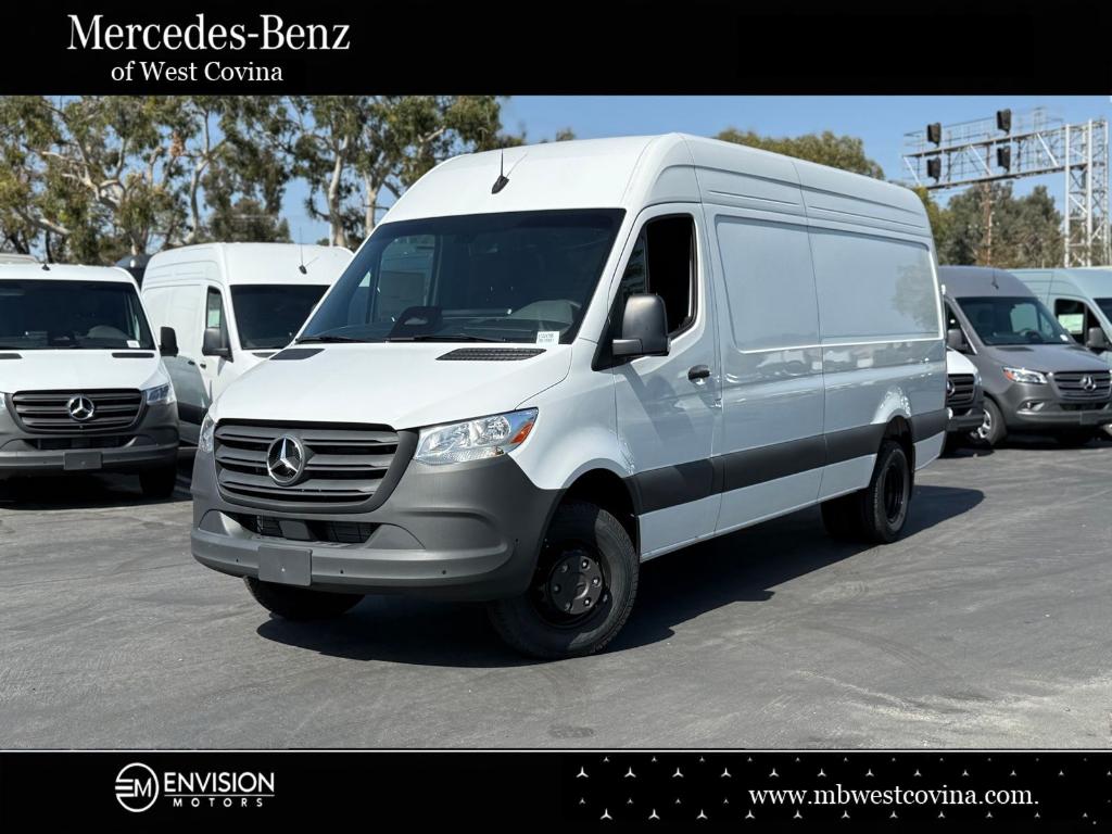 New 2025 Mercedes-Benz Sprinter 3500 High Roof