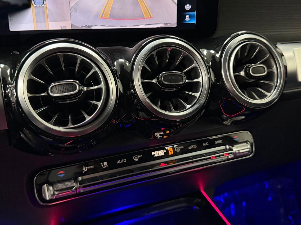 2022 Mercedes-BENZ AMG GLB 35 BASE — миниатюра 33