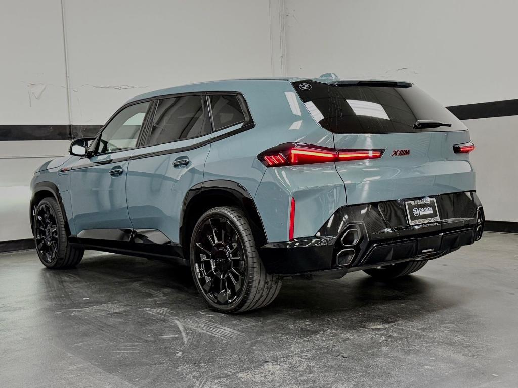 2025 BMW XM LABEL RED — миниатюра 11