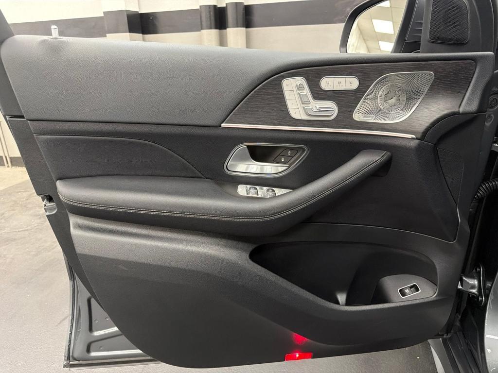 2026 Mercedes-BENZ GLE 缩略图 21