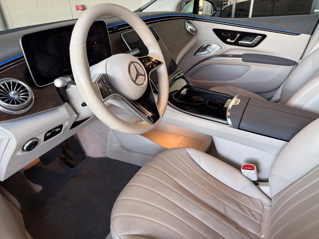 صورة 6 لـ 2023 Mercedes-BENZ EQS