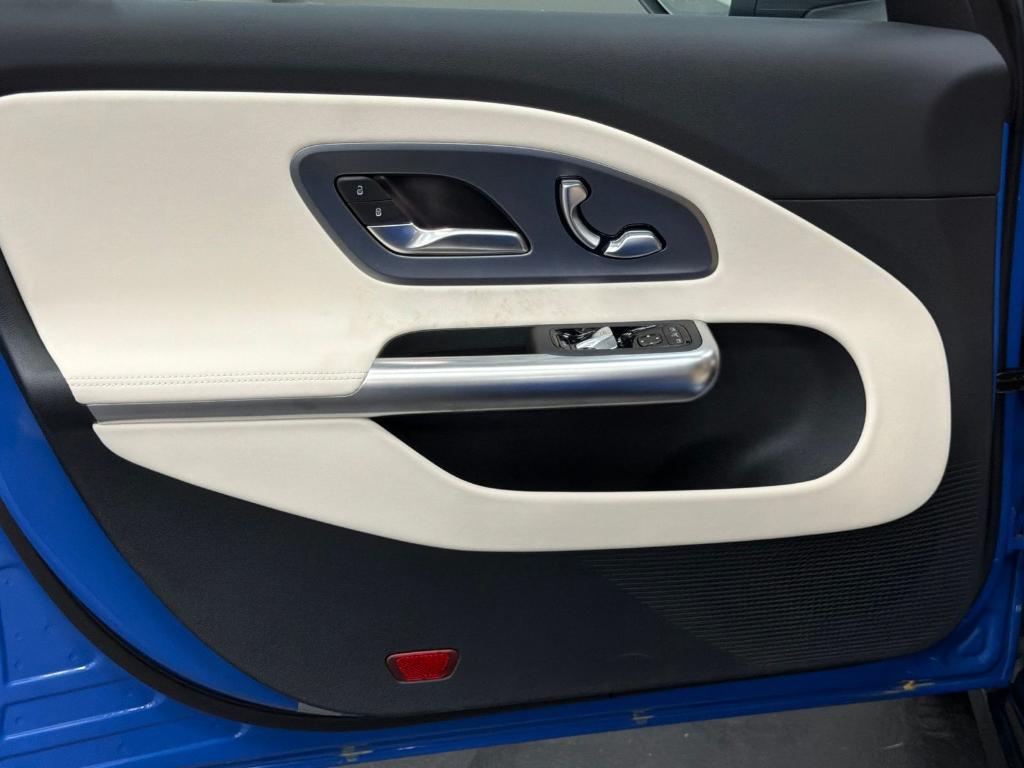 2027 Mercedes-BENZ CLA 缩略图 16