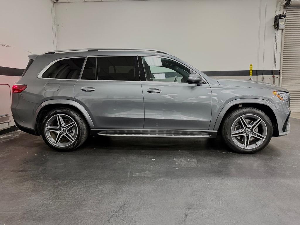 MERCEDES-BENZ GLS - 5