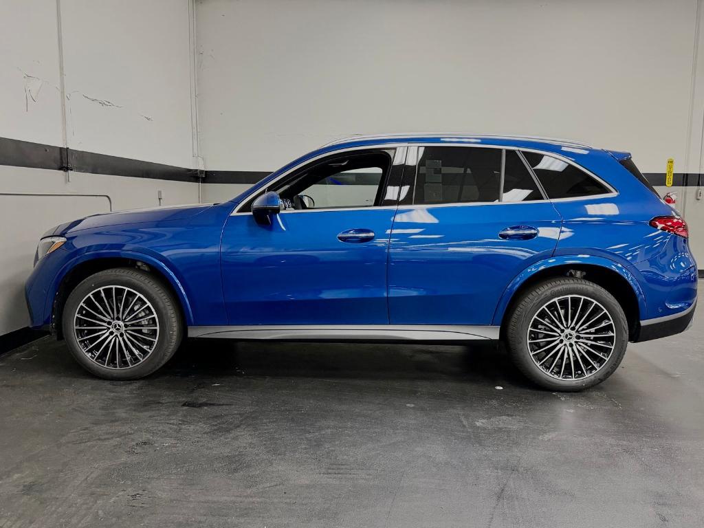 MERCEDES-BENZ GLC - 9