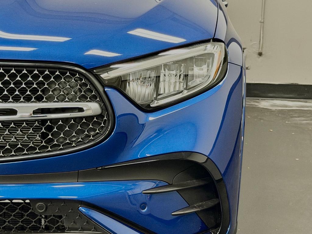 MERCEDES-BENZ GLC - 8