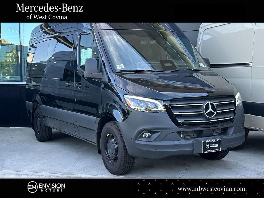 New 2025 Mercedes-Benz Sprinter 2500 144 WB Standard Roof Passenger