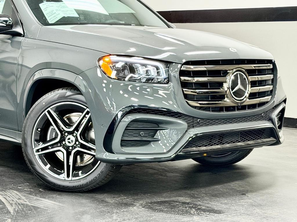 MERCEDES-BENZ GLS - 3