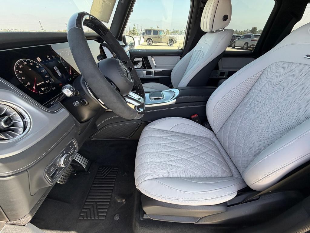 صورة مصغرة 17 لـ 2026 Mercedes-BENZ AMG G 63 BASE