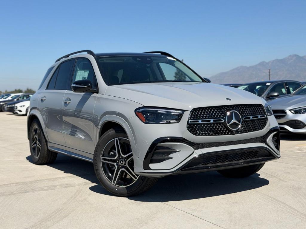 2026 Mercedes-BENZ GLE — фото 2