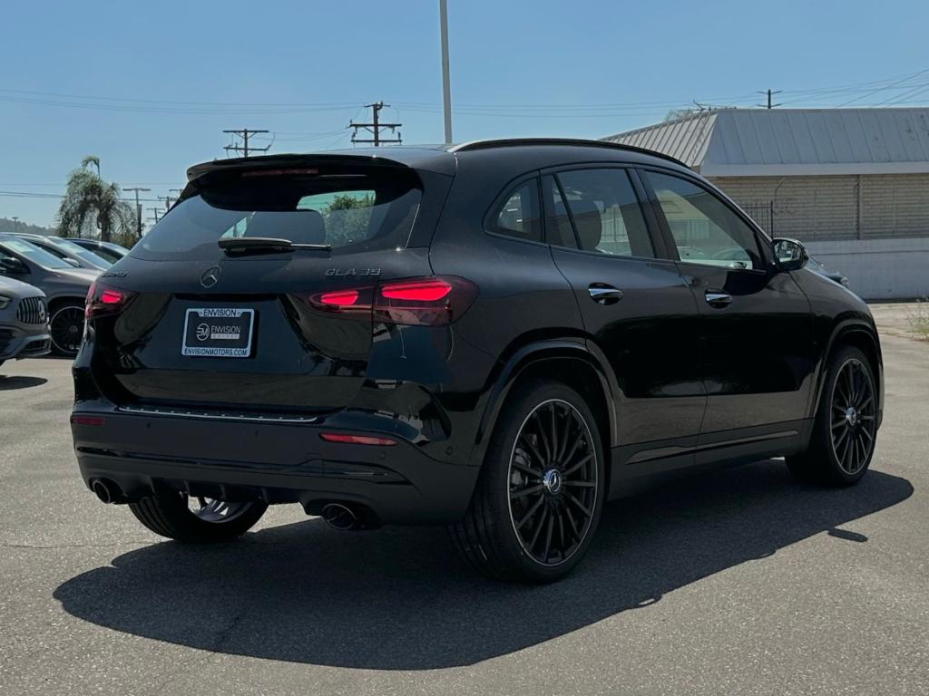 MERCEDES-BENZ GLA-CLASS AMG - 9