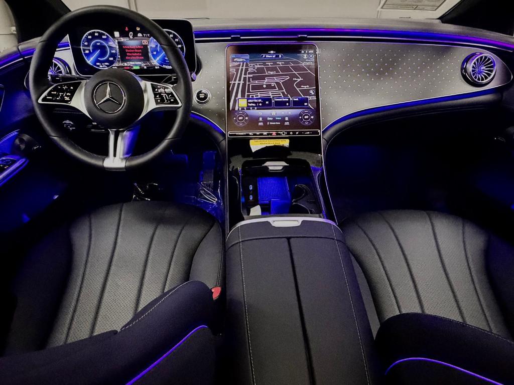 2024 Mercedes-BENZ EQE — миниатюра 34