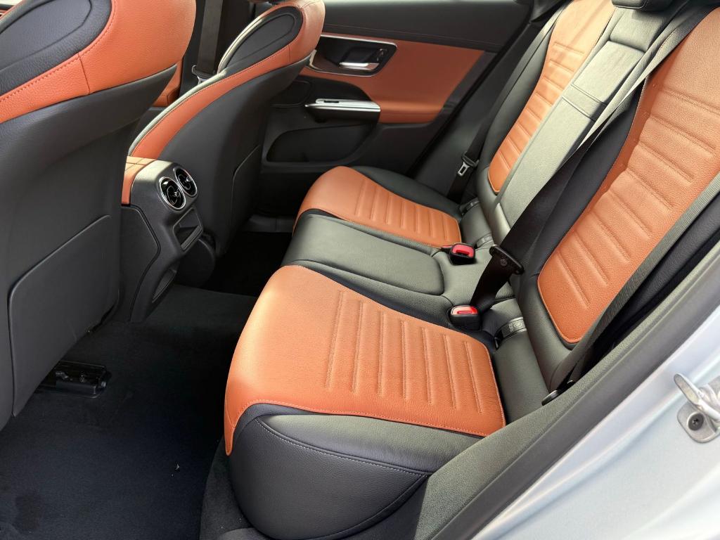 2026 Mercedes-BENZ AMG GLC 43 BASE 缩略图 28