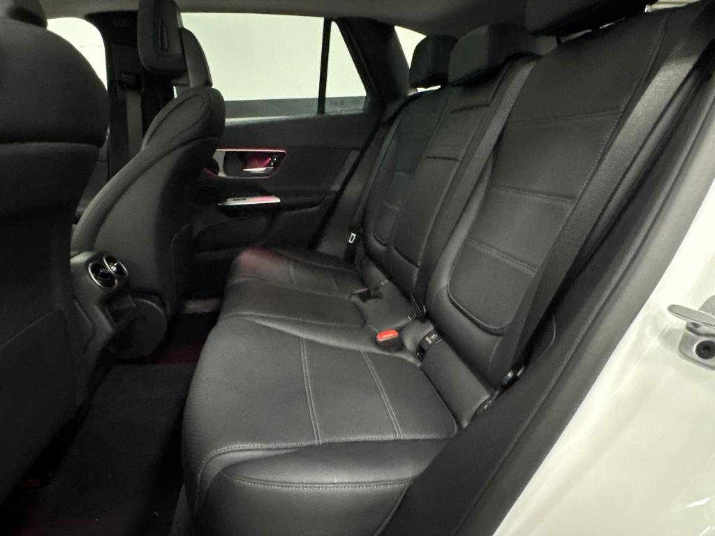 2025 Mercedes-BENZ GLC 缩略图 38